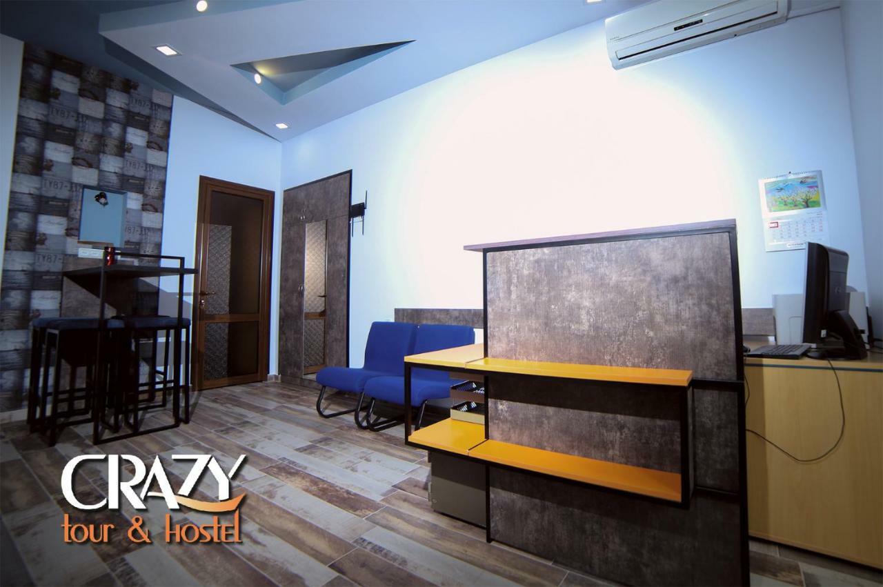 Crazy Hostel เยเรวาน ภายนอก รูปภาพ